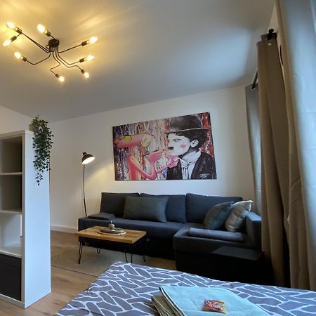 Charlie , Solingen Mitte, Ferien/Messe Wohnung Fuer Bis Zu 5 Personen Экстерьер фото